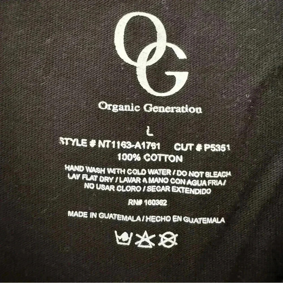 Organic Generation Black White Mystical  Cropped TShirt SZ L #2162 - Picture 7 of 11